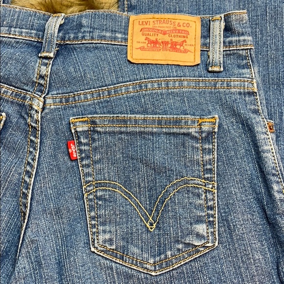 Levi's Denim - Levi’s 550 Relaxed Bootcut Jeans 6M